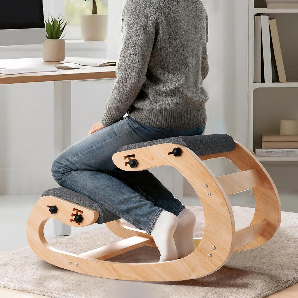 Wood Frame Ergonomic Adjustable Kneeling Chair